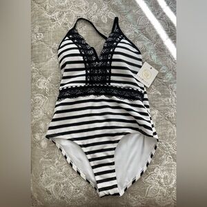 Cyn & Luca striped low back one piece suit